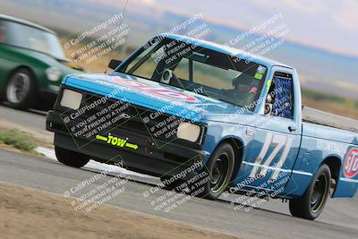 media/Sep-30-2023-24 Hours of Lemons (Sat) [[2c7df1e0b8]]/Track Photos/10am (Star Mazda)/